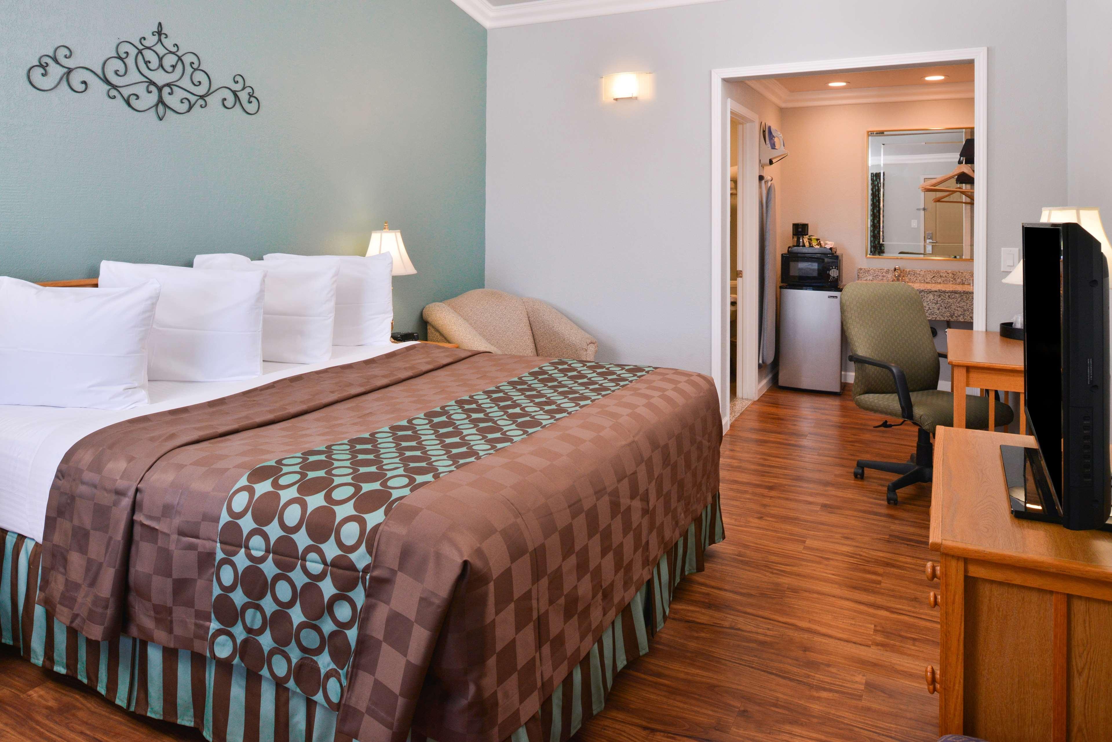 Americas Best Value Inn Los Banos Kültér fotó