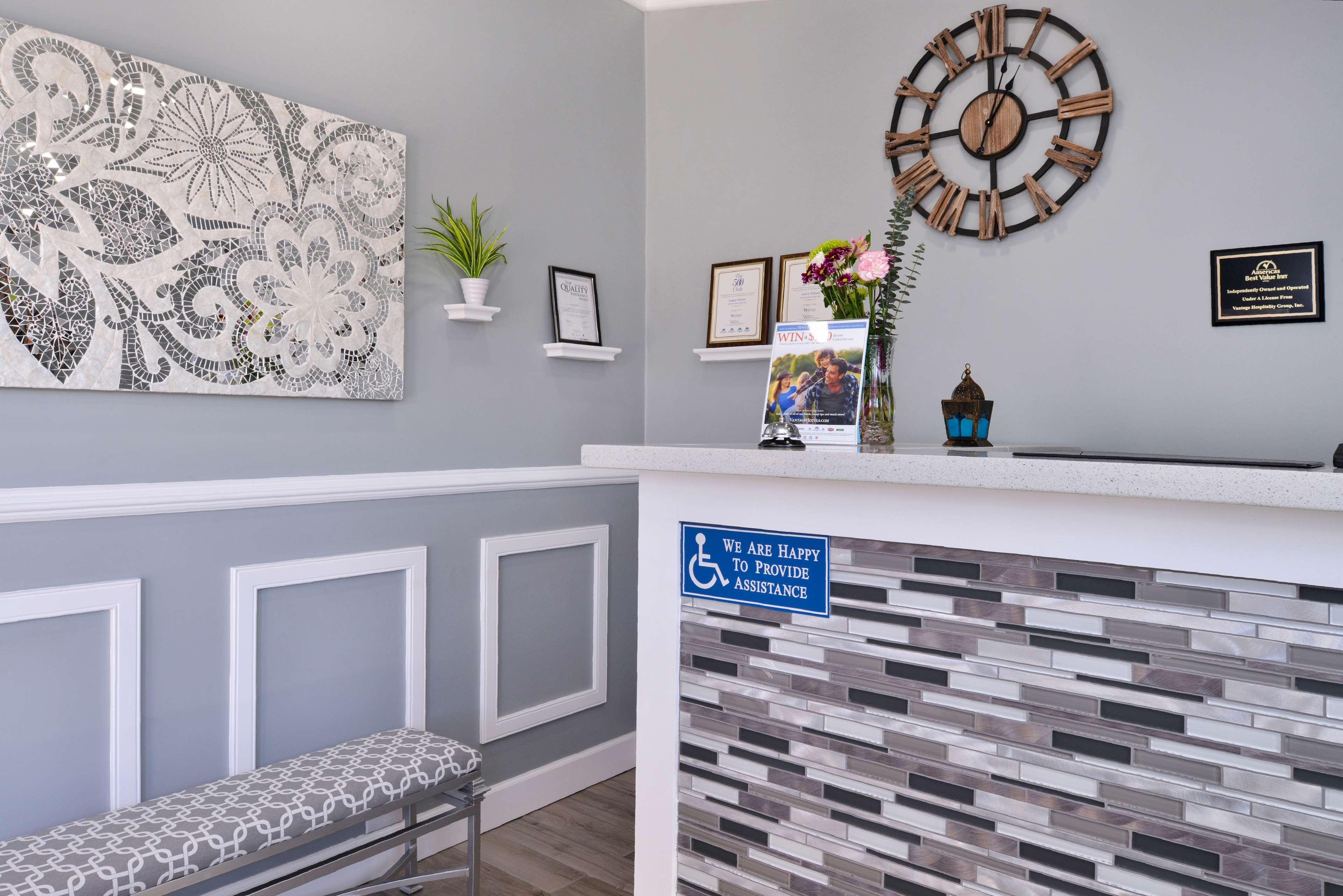Americas Best Value Inn Los Banos Kültér fotó