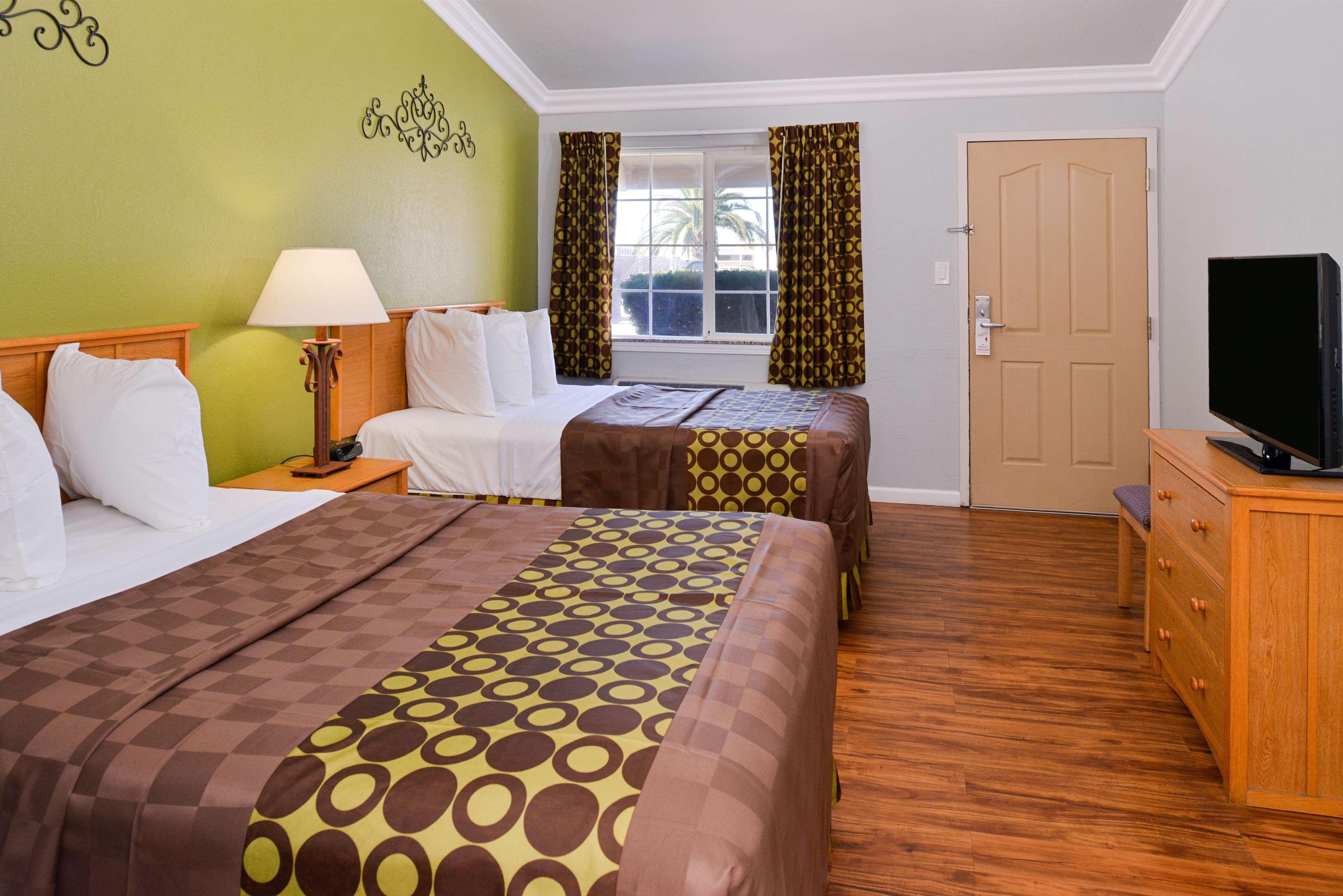 Americas Best Value Inn Los Banos Kültér fotó