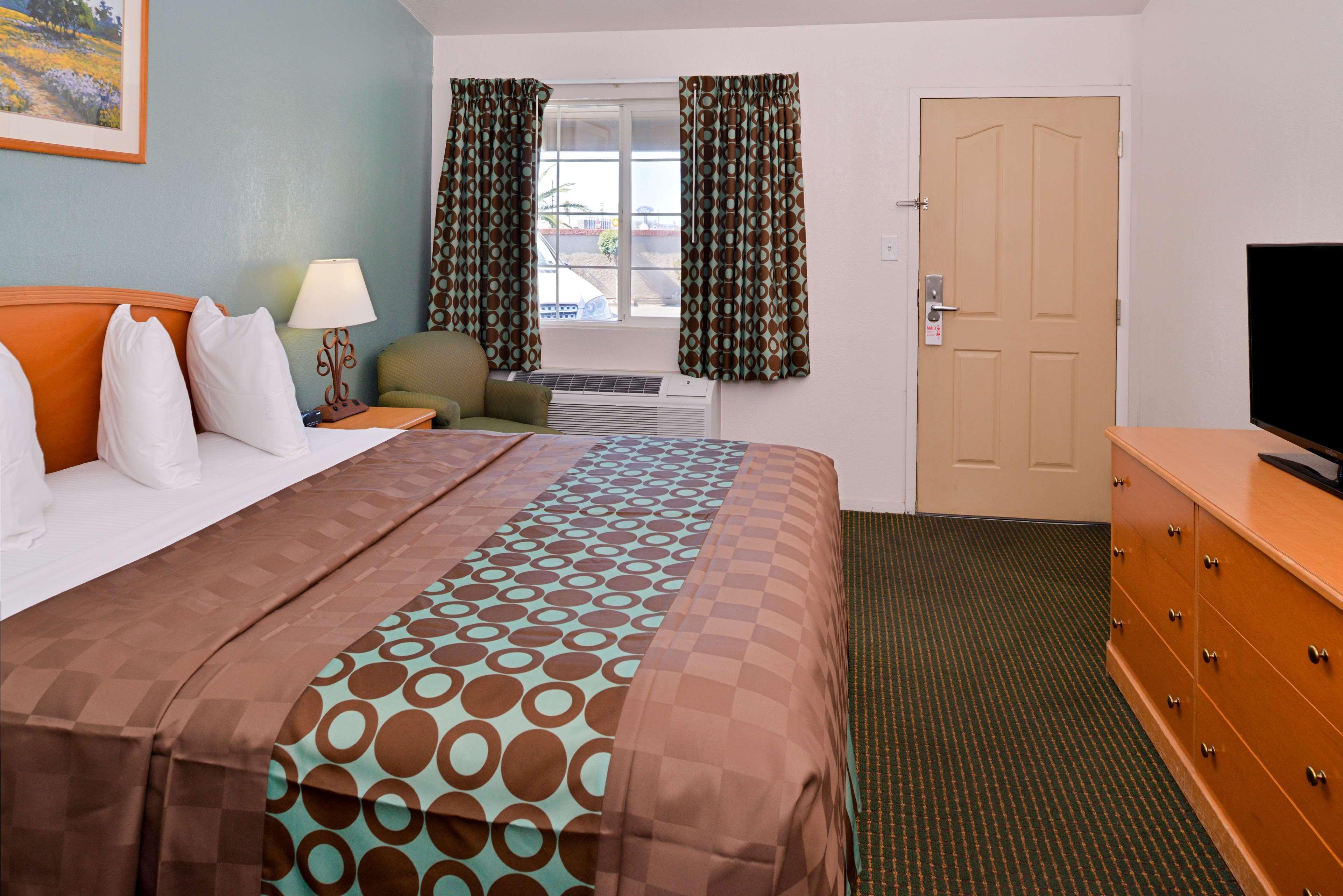 Americas Best Value Inn Los Banos Kültér fotó